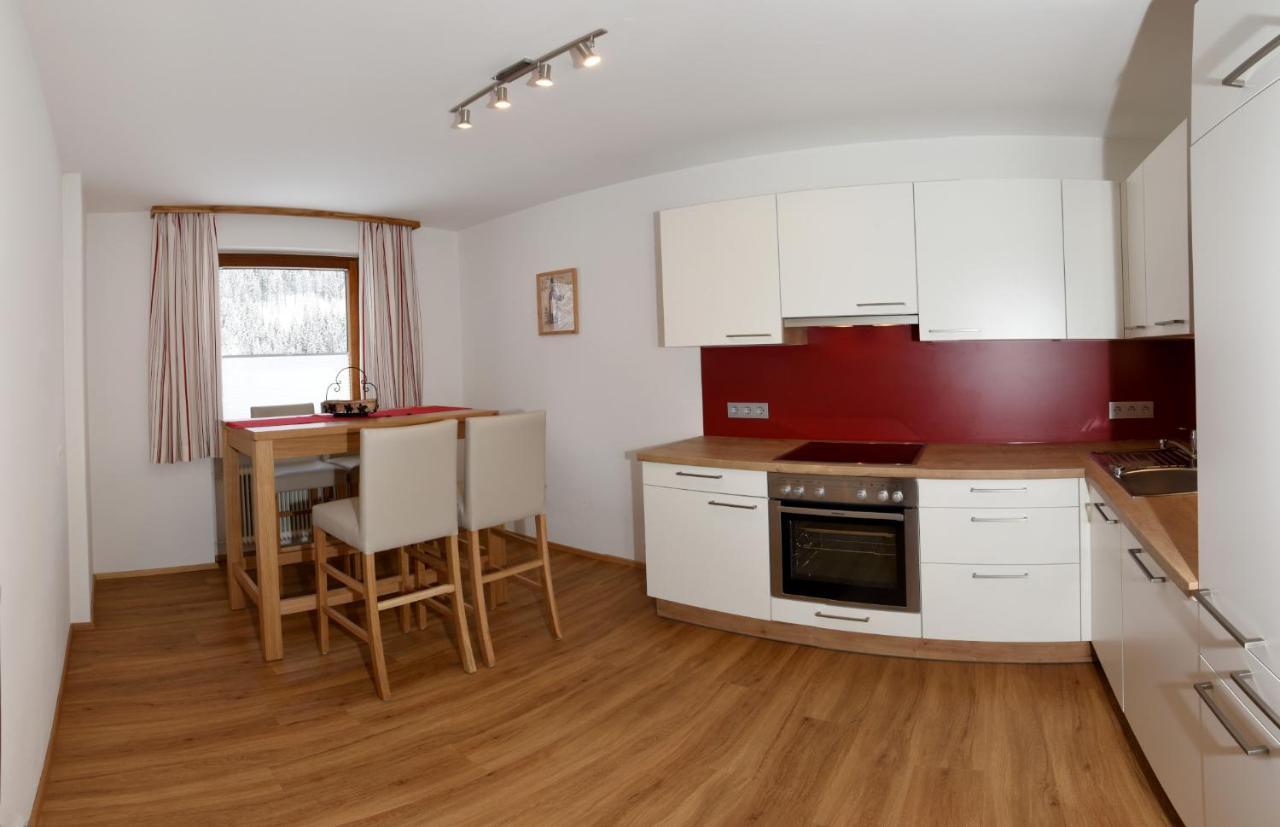 Ferienhotel Gasthof Zur Post Untertauern Bagian luar foto
