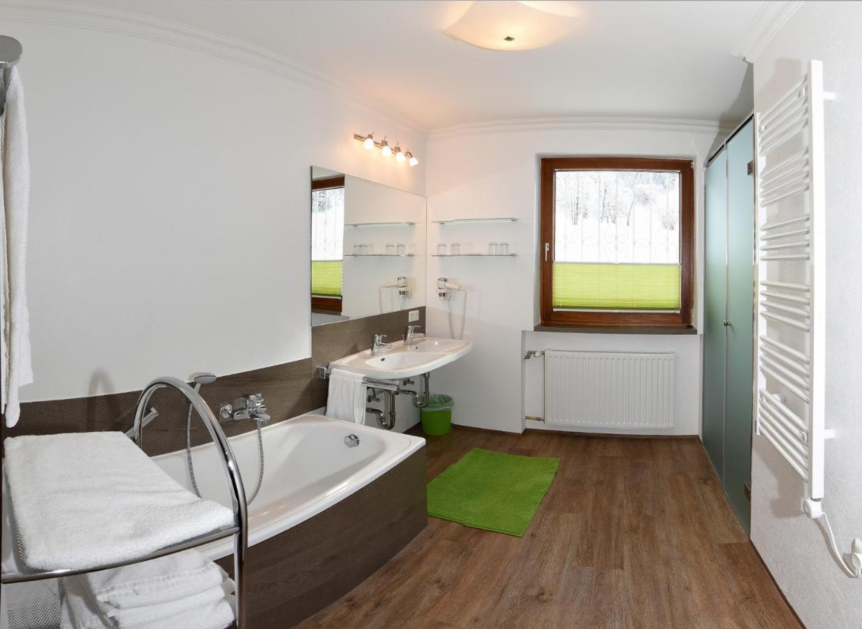 Ferienhotel Gasthof Zur Post Untertauern Bagian luar foto