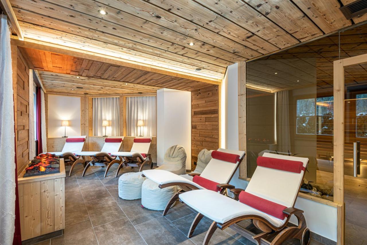 Ferienhotel Gasthof Zur Post Untertauern Bagian luar foto